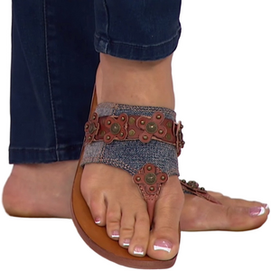 Patricia Nash Boho Denim & Italian leather floral studded thong sandals size 7.5